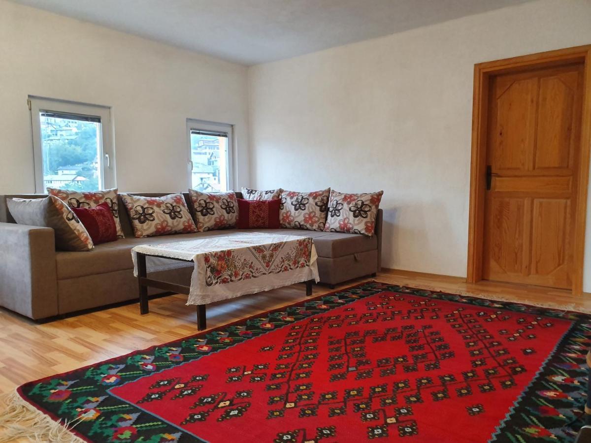 Em Apartment Σαράγεβο Εξωτερικό φωτογραφία